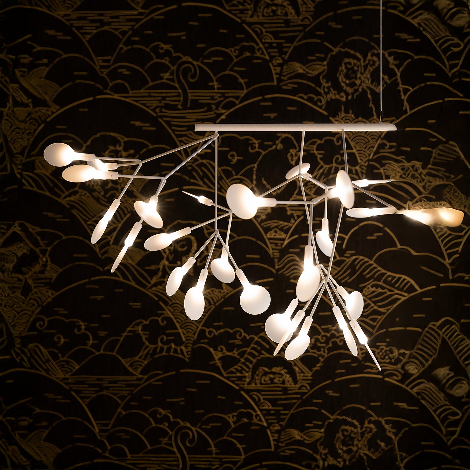 Heracleum III Endless Chandelier