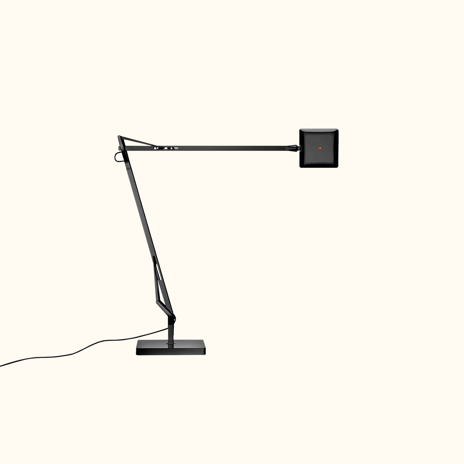 Kelvin Edge Table Lamp