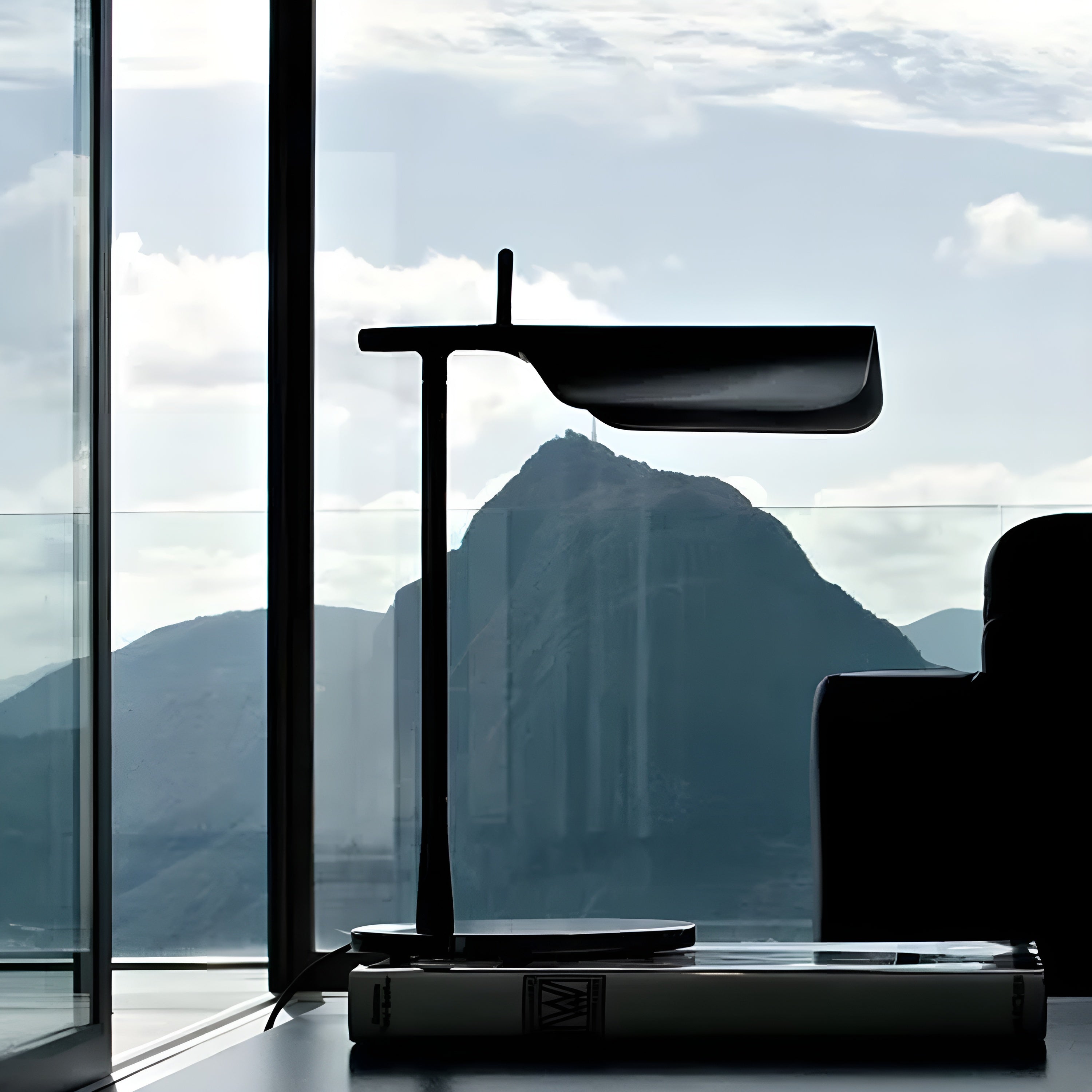 TAB T Table Lamp