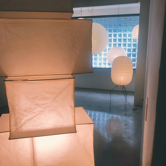 Akari UF3-DL Floor Lamp