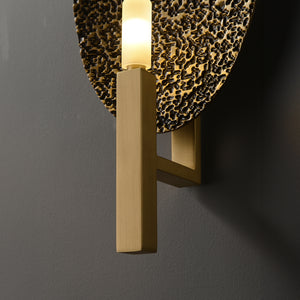 Applique_Coque_Wall_Sconce_Herve_Van_Der_Straeten_12