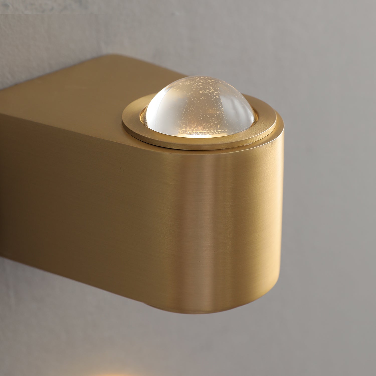 Aurora_Offset_LED_Wall_Sconce_S_PageOne_0007