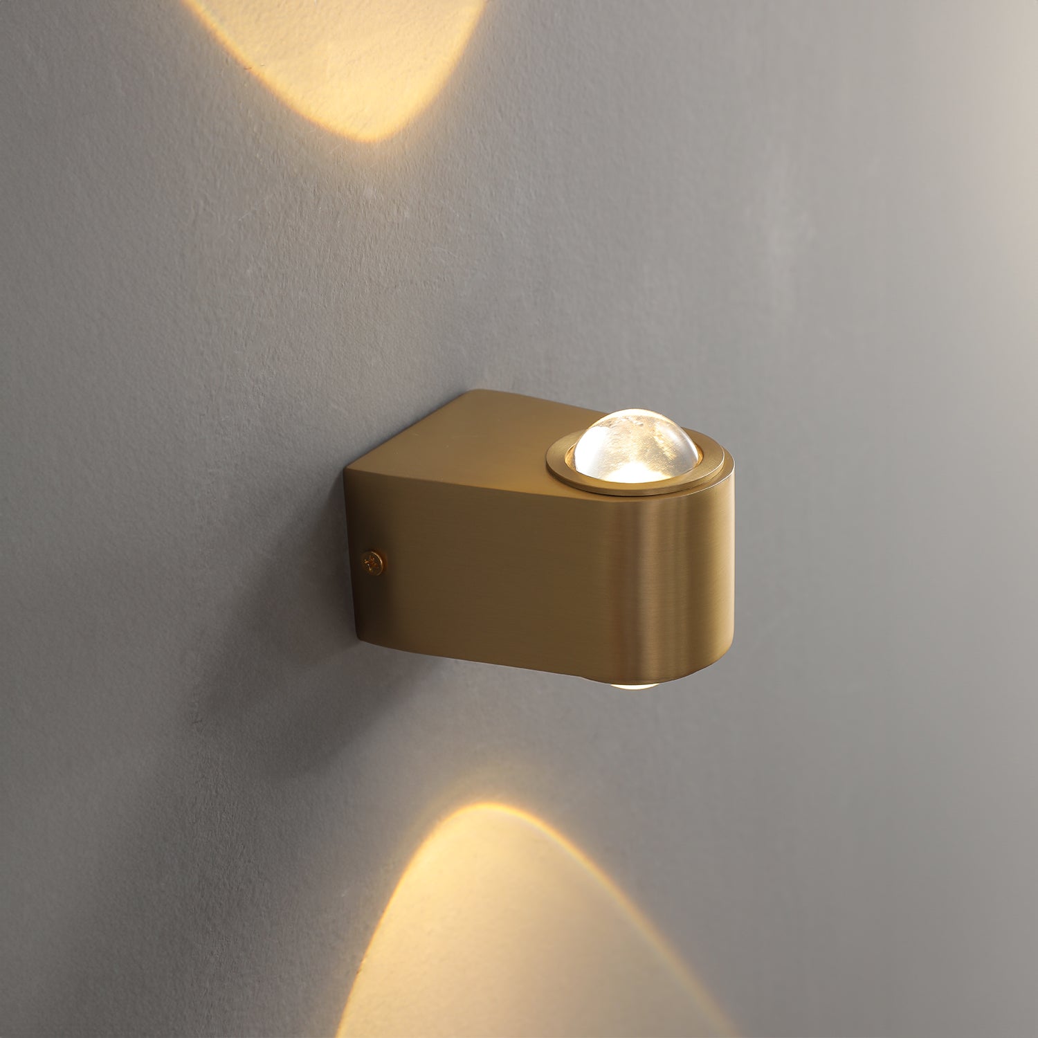 Aurora_Offset_LED_Wall_Sconce_S_PageOne_0012