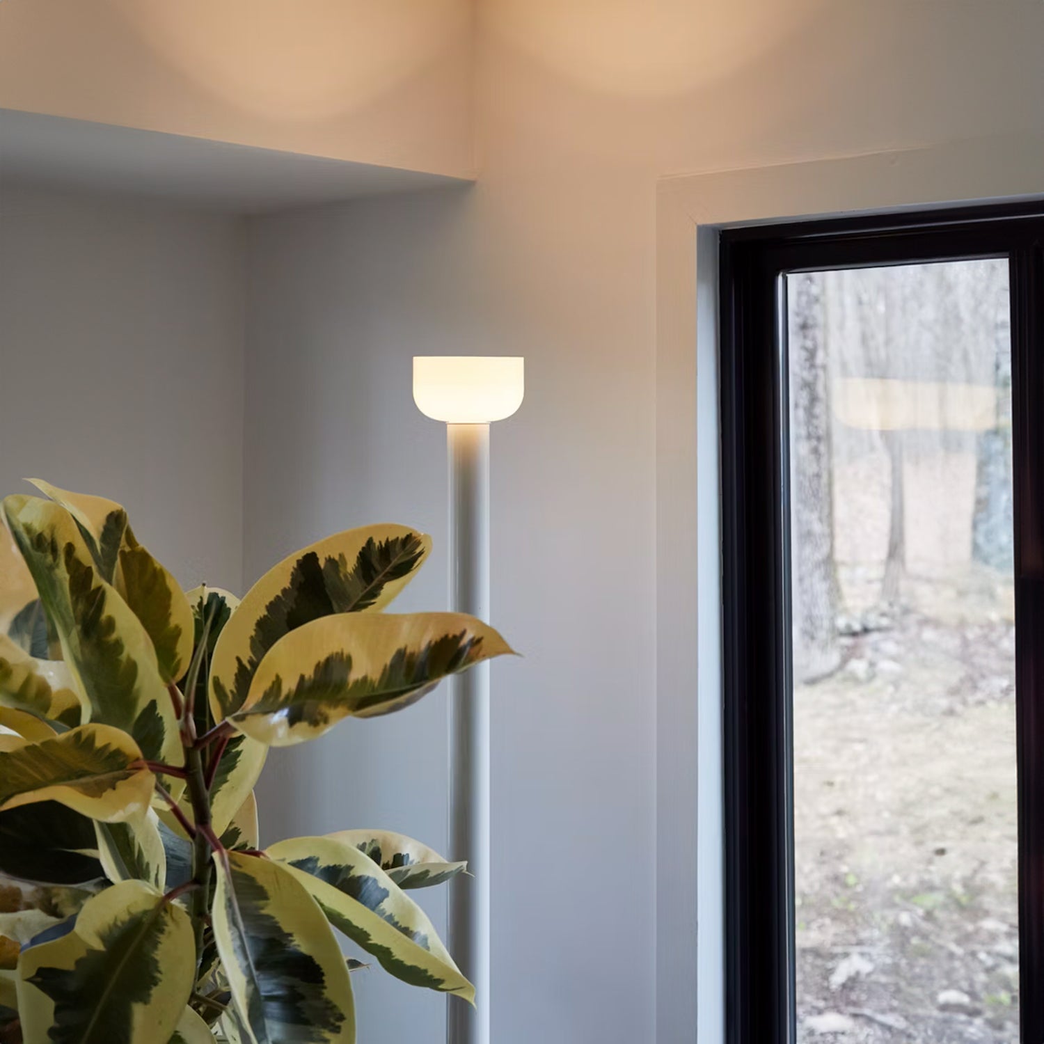 Bellhop_Floor_Lamp_Flos_0017