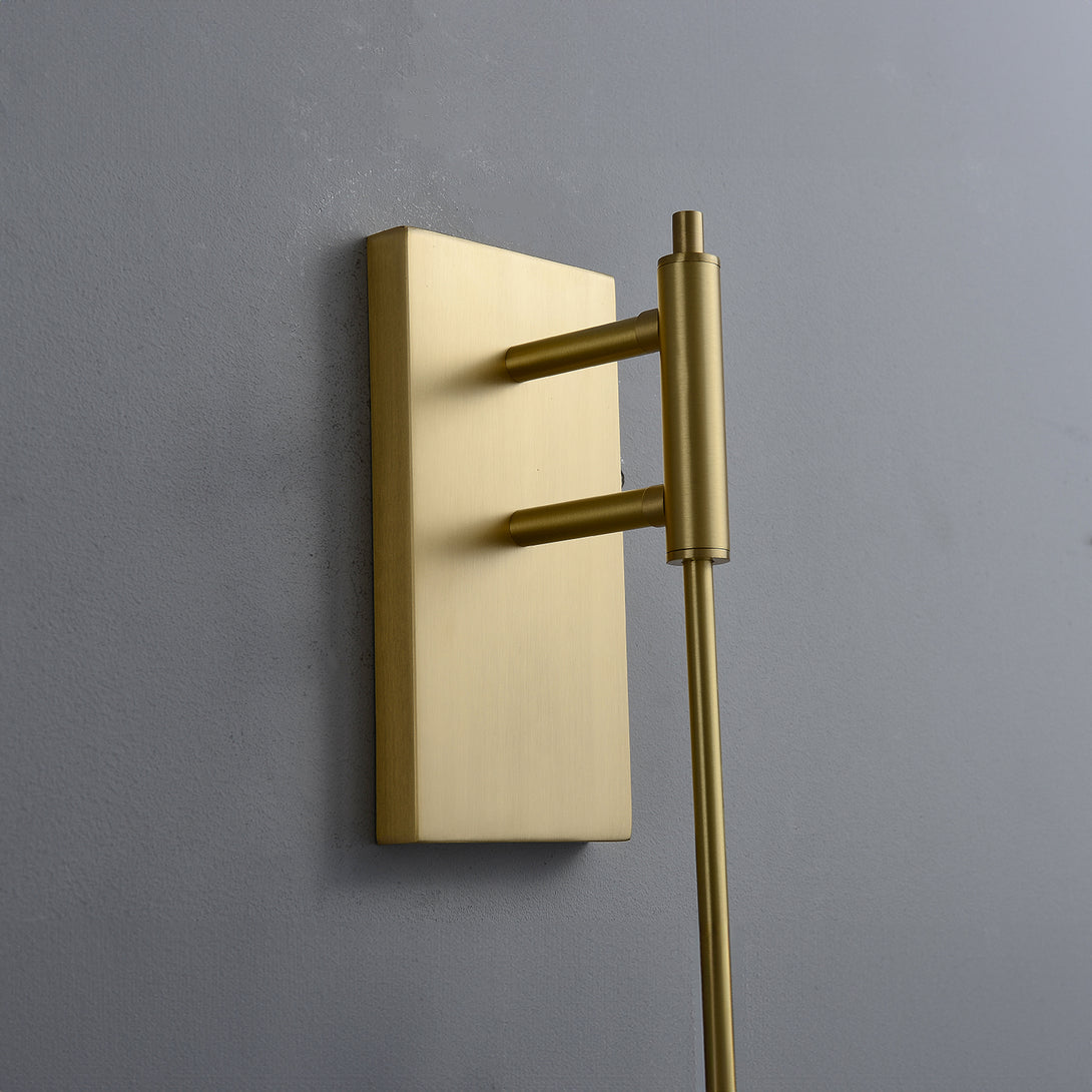 Benedict_Truss_Sconce_Trella_07