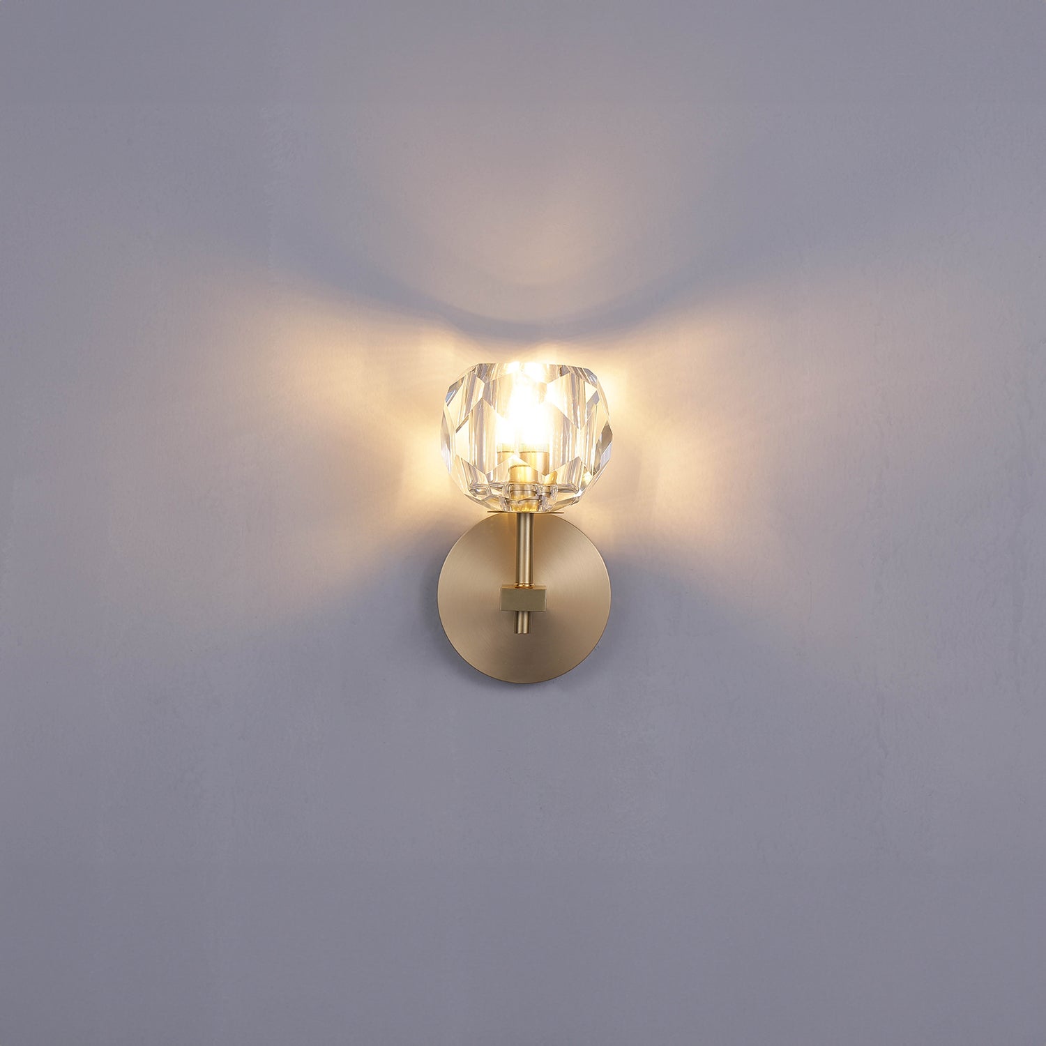 Boule_De_Cristal_Clear_Glass_Sconce_RH_07