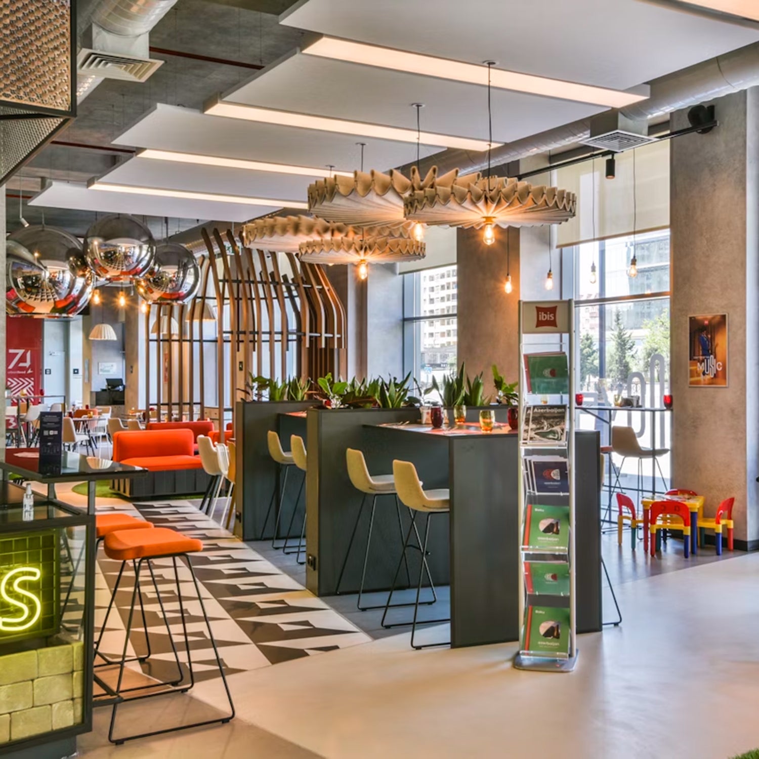 BuzziPleat_Light_BuzziSpace_51