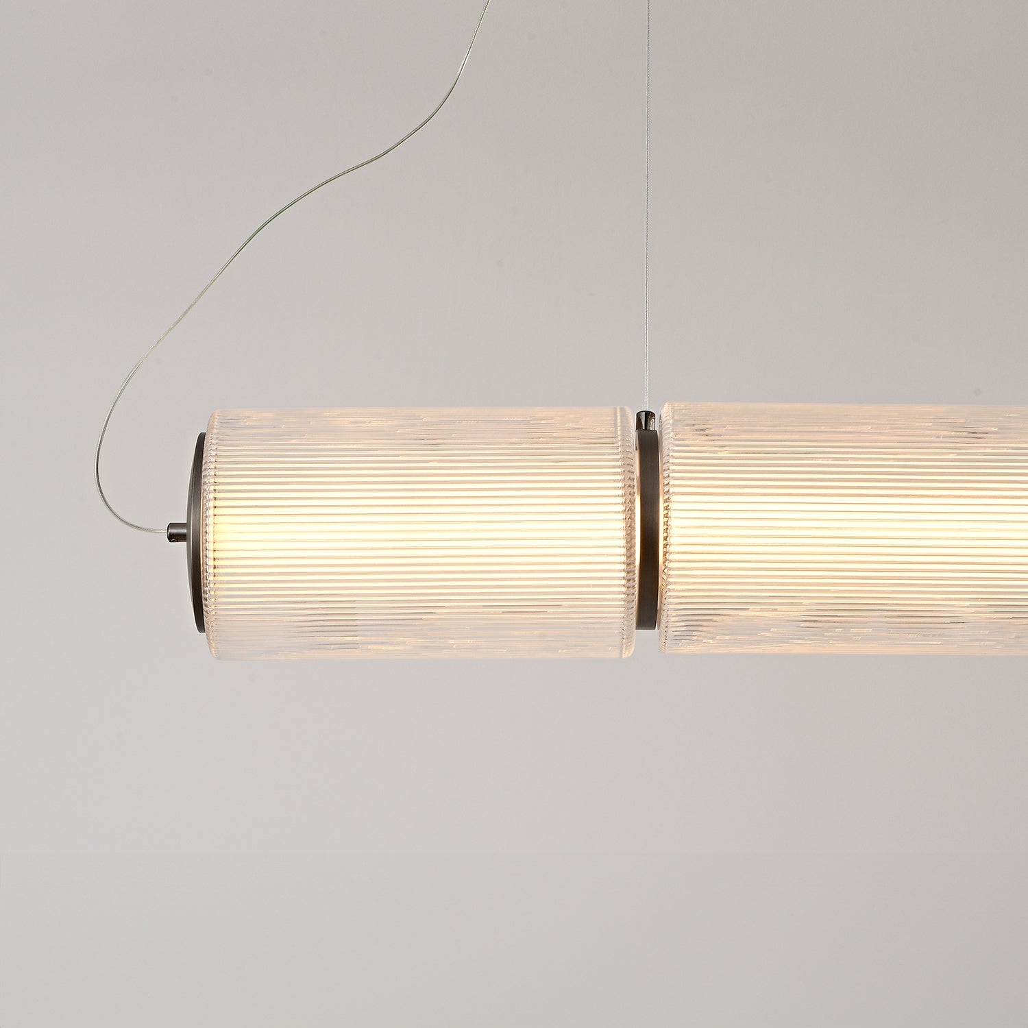 Column_Horizontal_Pendant_Light_A-N-D_0012