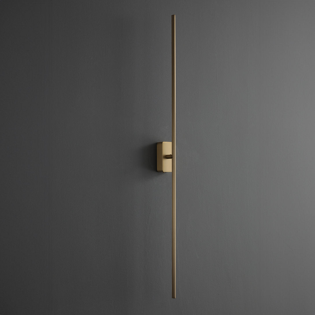 Dovevuoi Brass Wall Lamp