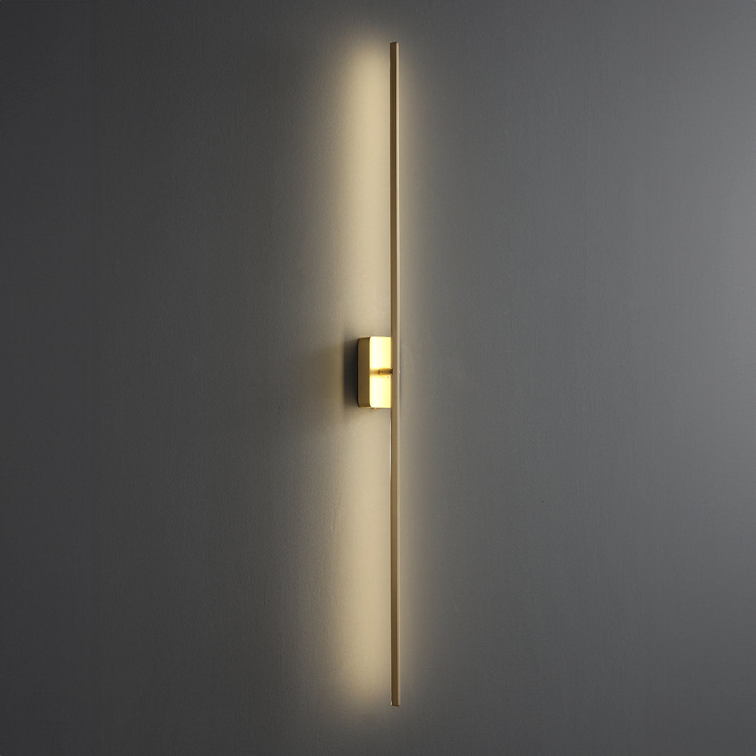 Dovevuoi Brass Wall Lamp