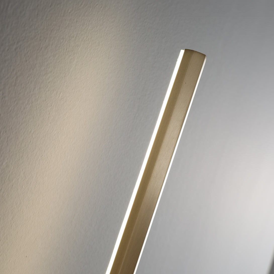 Dovevuoi Brass Wall Lamp