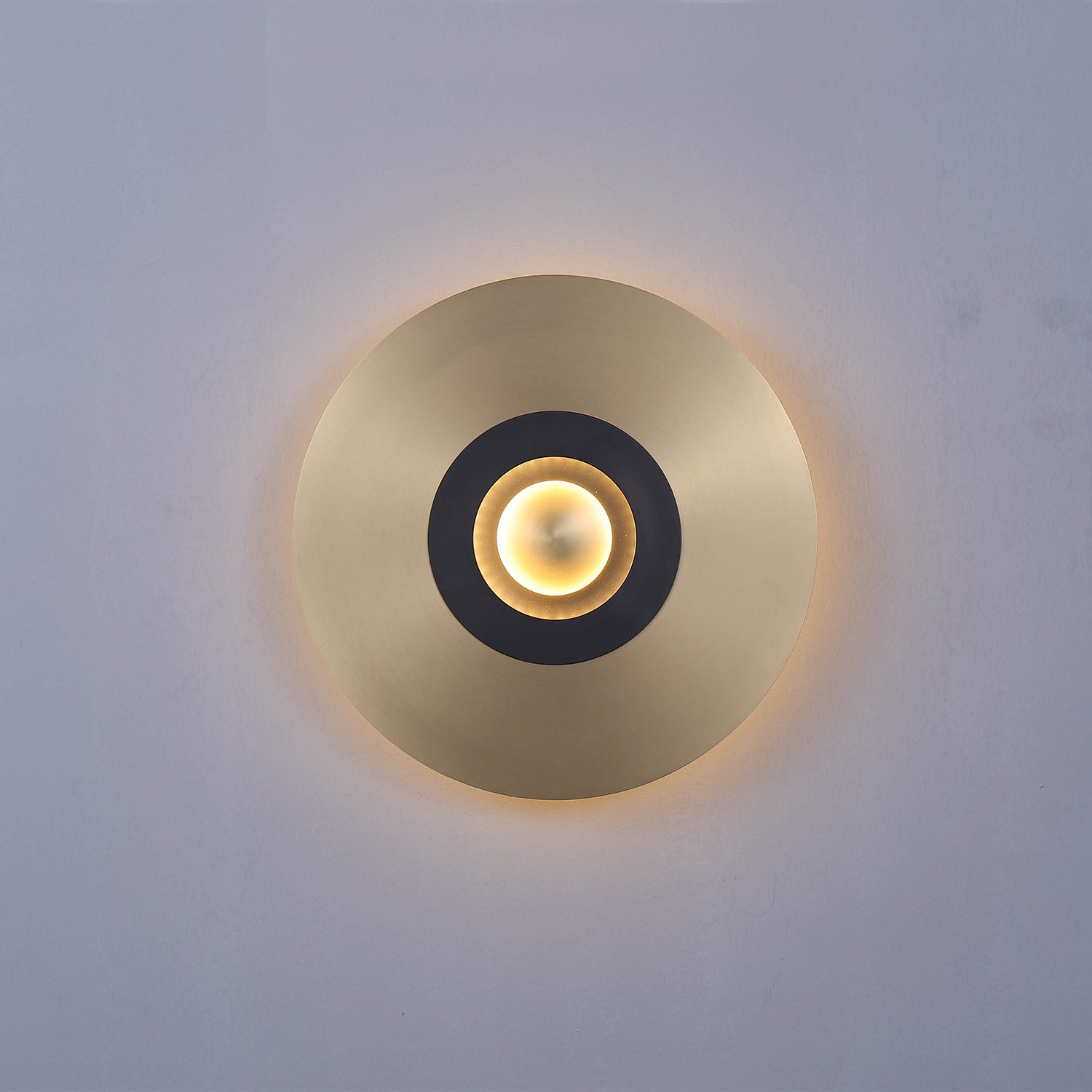 Earth_Wall_Lamp_Cvl_0007