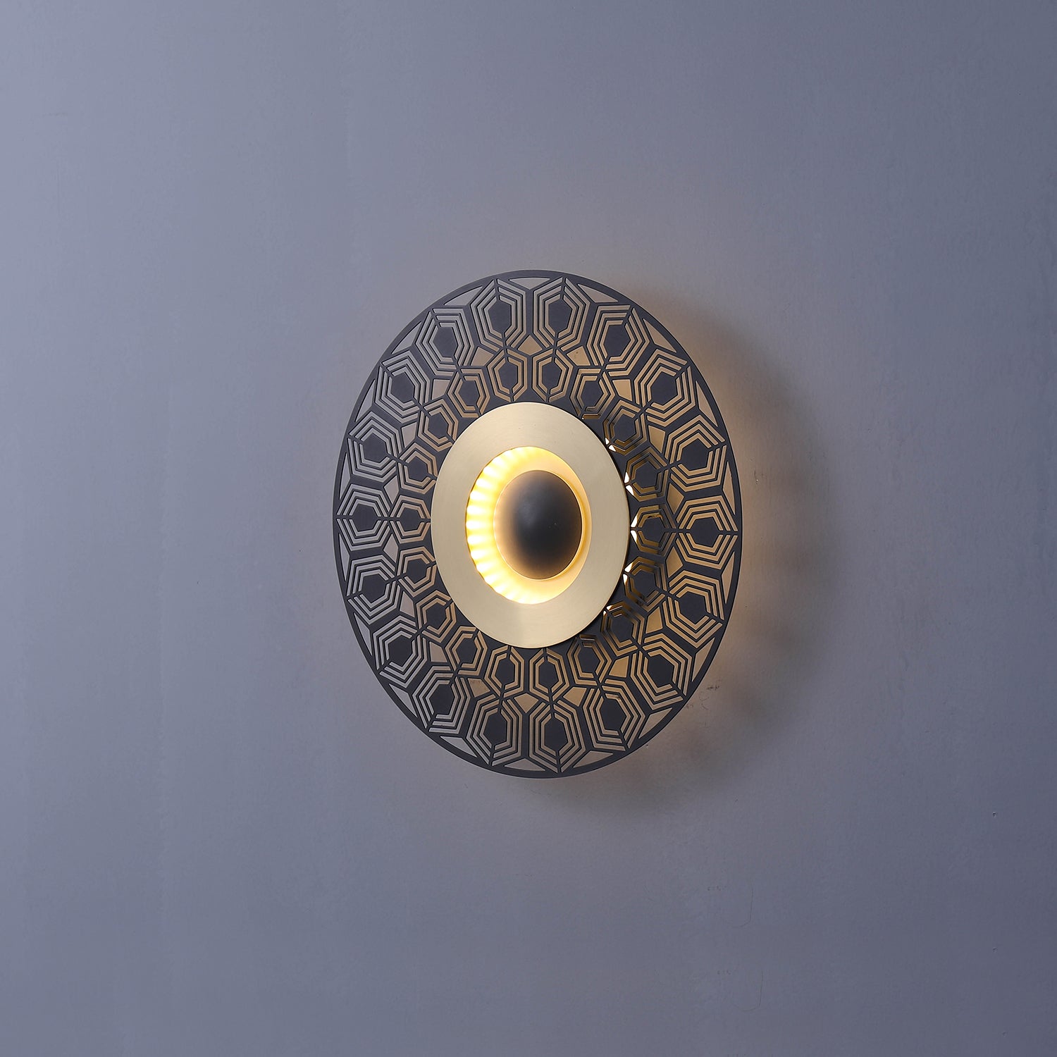 Earth_Wall_Lamp_Cvl_0011