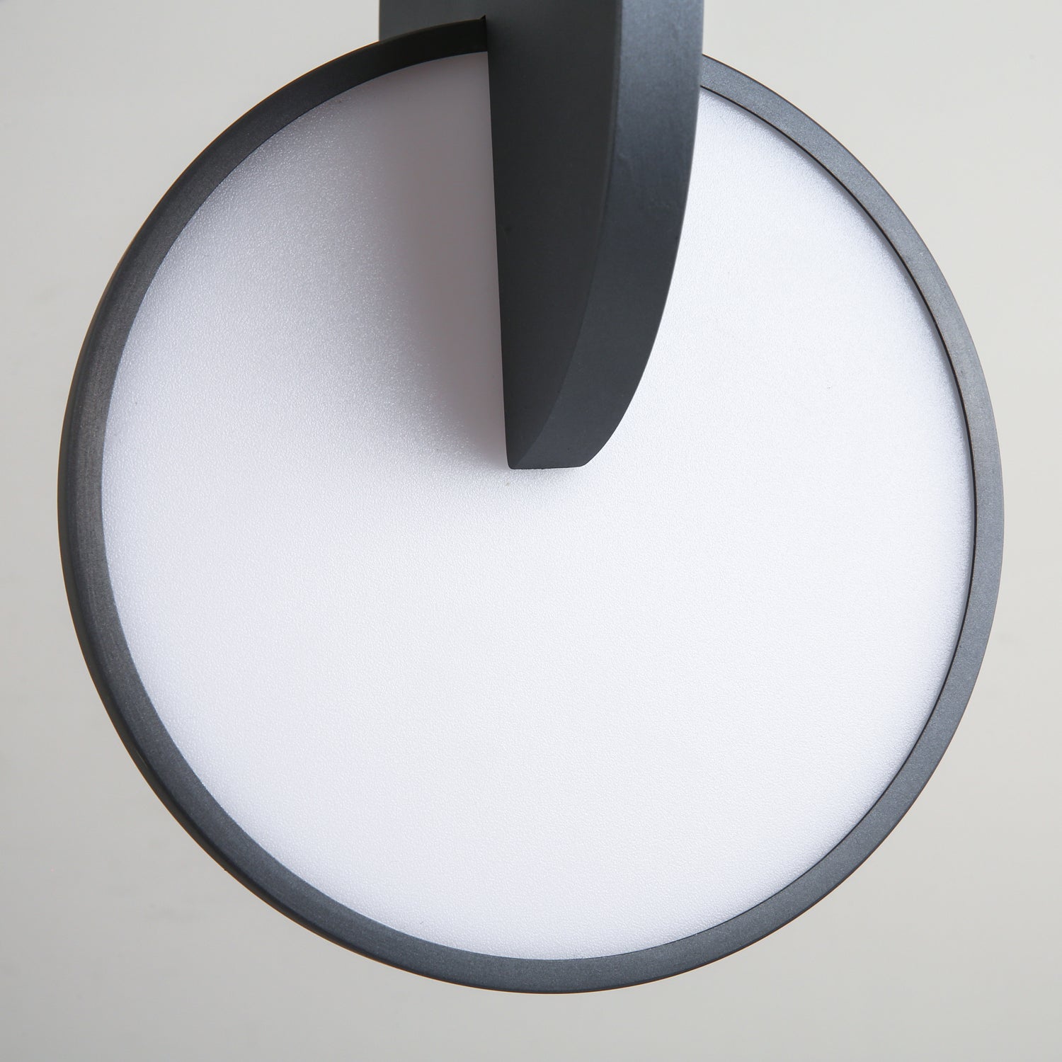 Eclipse_Pendant_Light_LeeBroom_0012