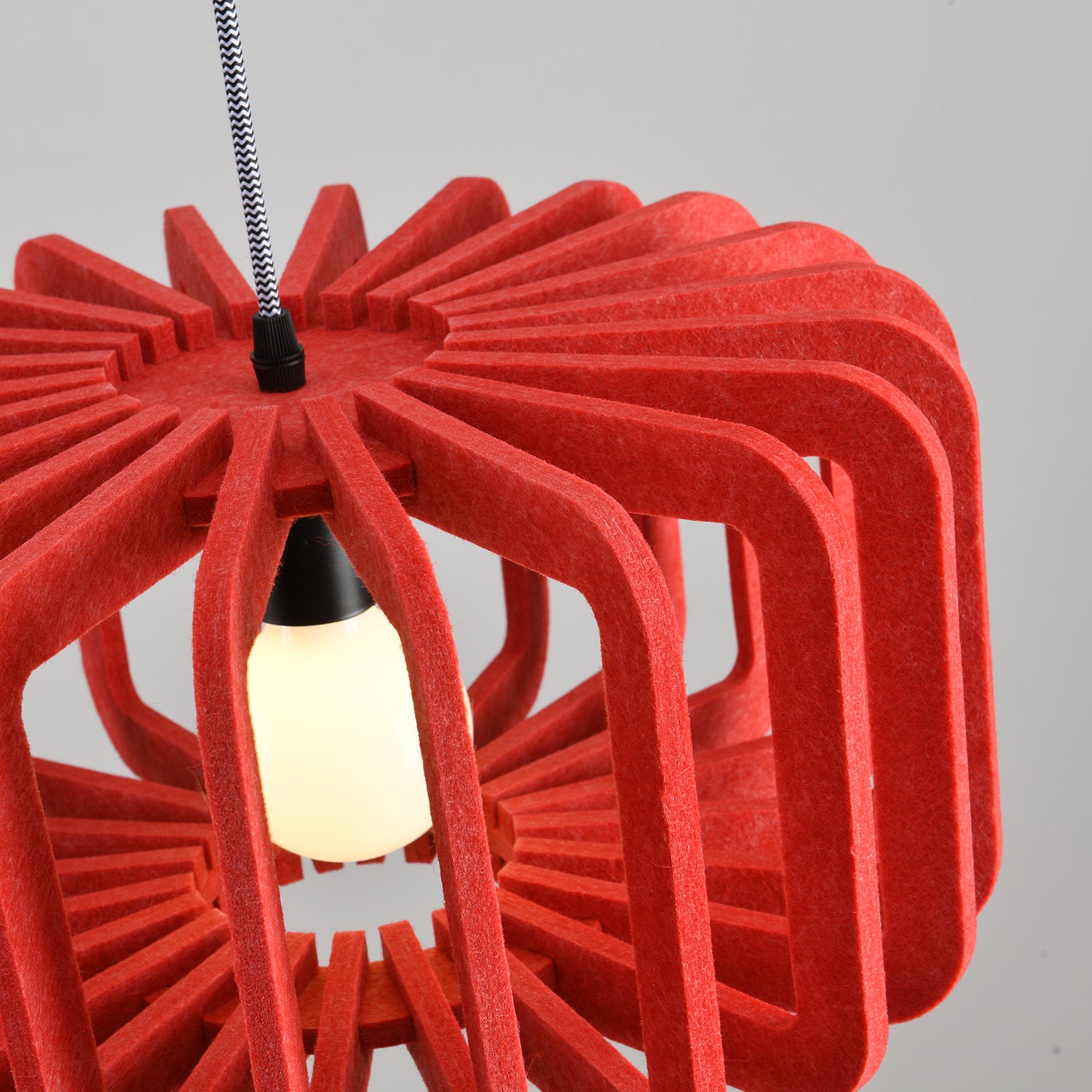 Elke_Pumpkin2_Pendant_Light_Eureka_Lighting_14