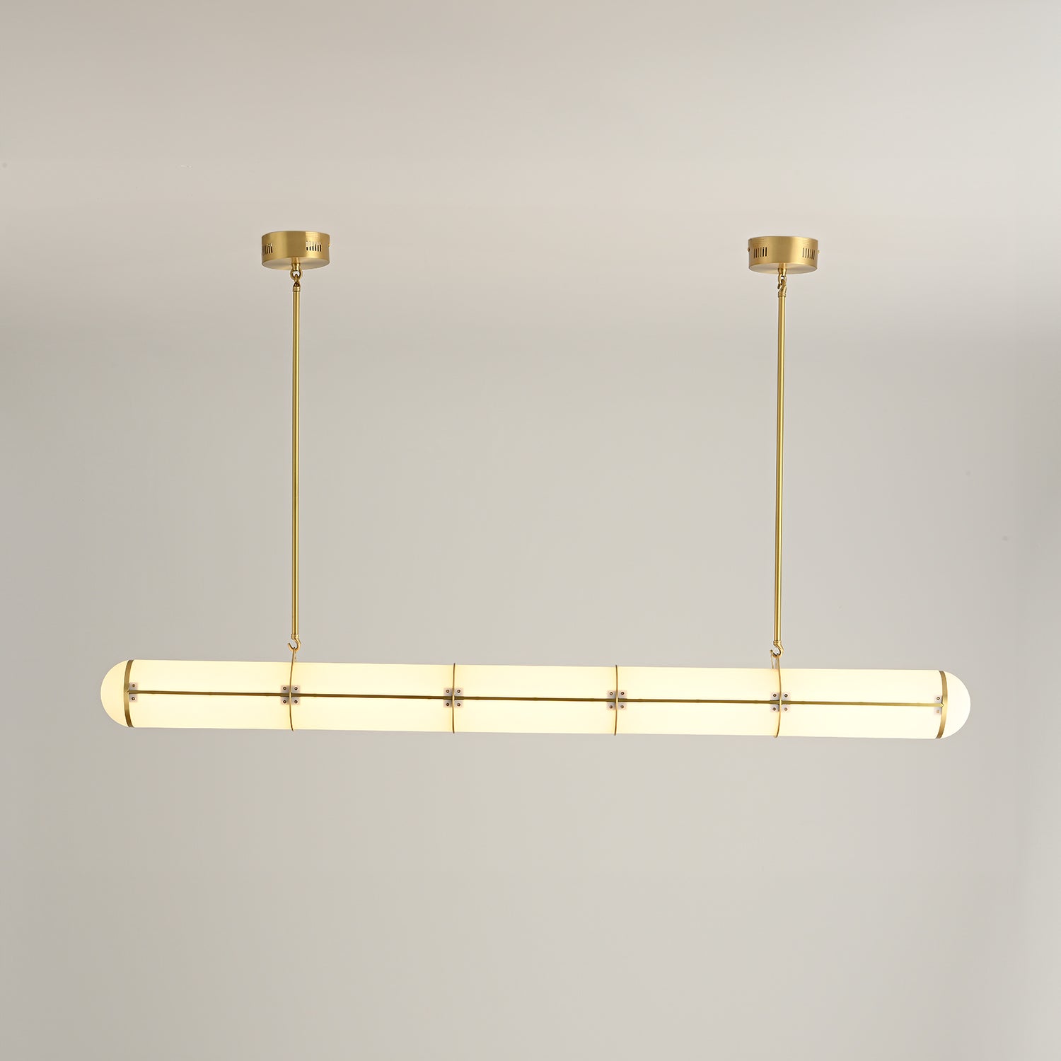 Endless_Straight_Pendant_Light_Roll&Hill_0007
