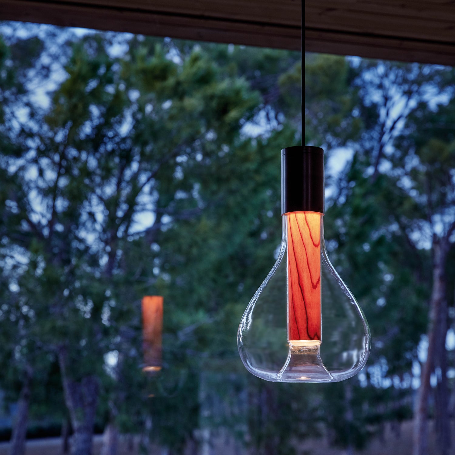 Eris_Suspension_Pendant_Light_Lzf_0014