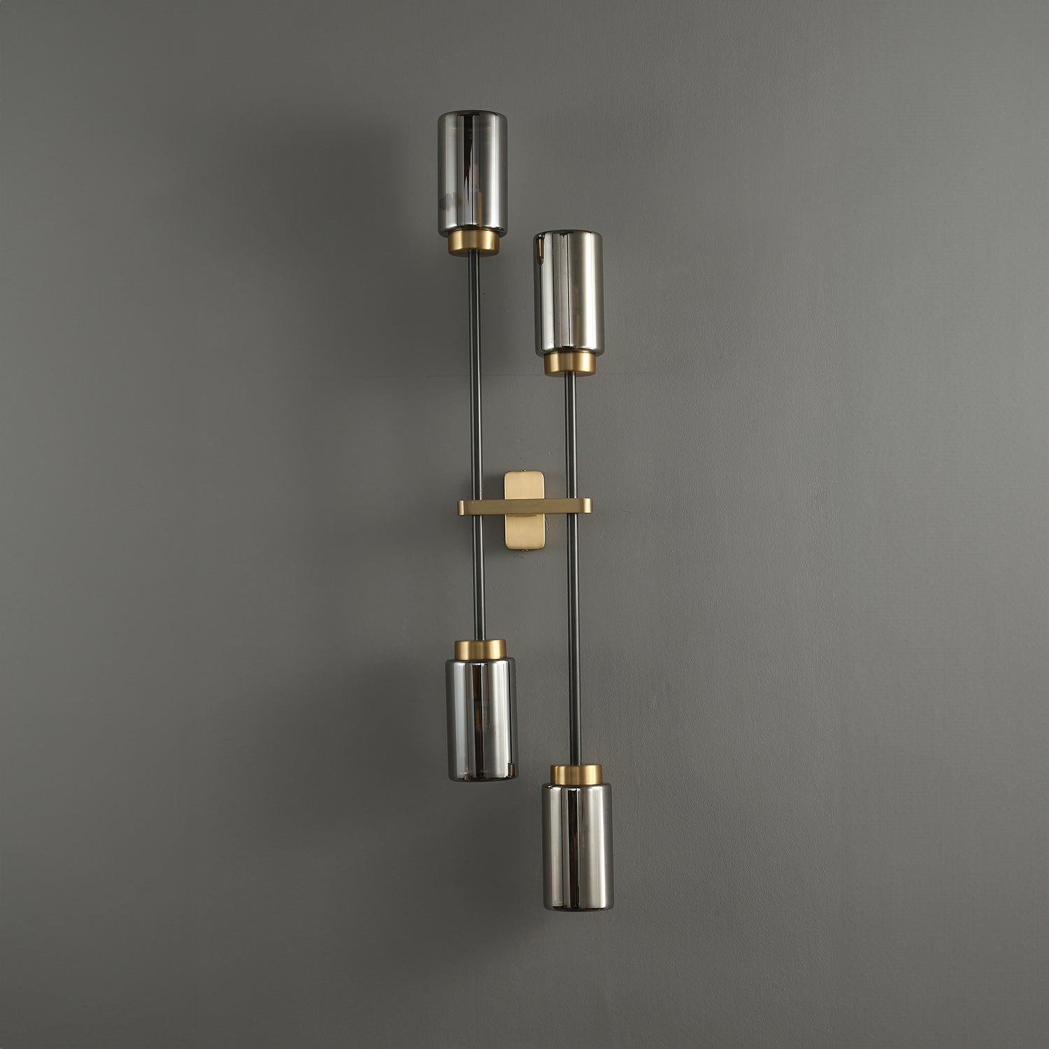 Farol_Brass_Wall_Lamp_Bert Frank_0005