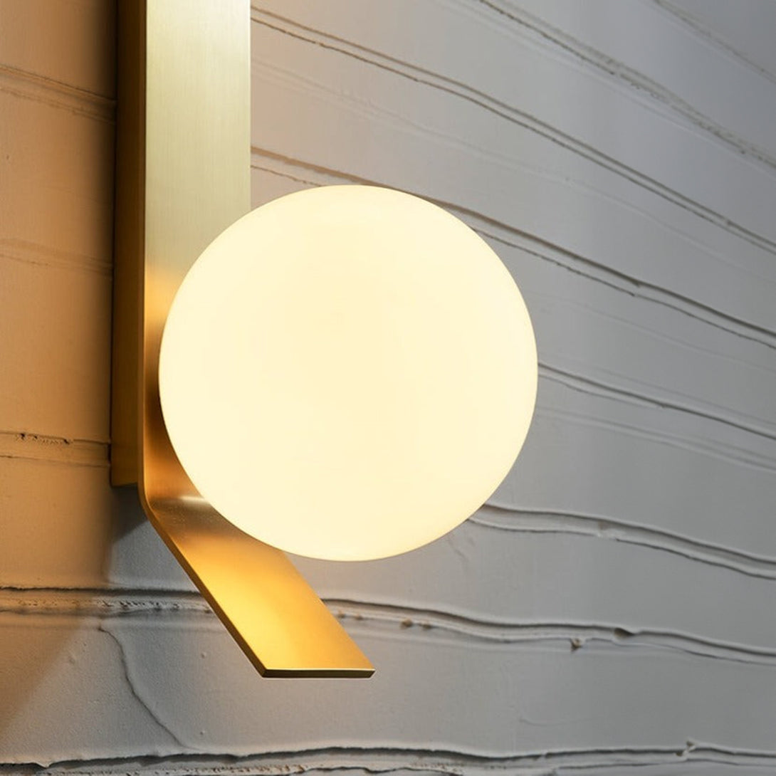 Fizi Wall Sconce