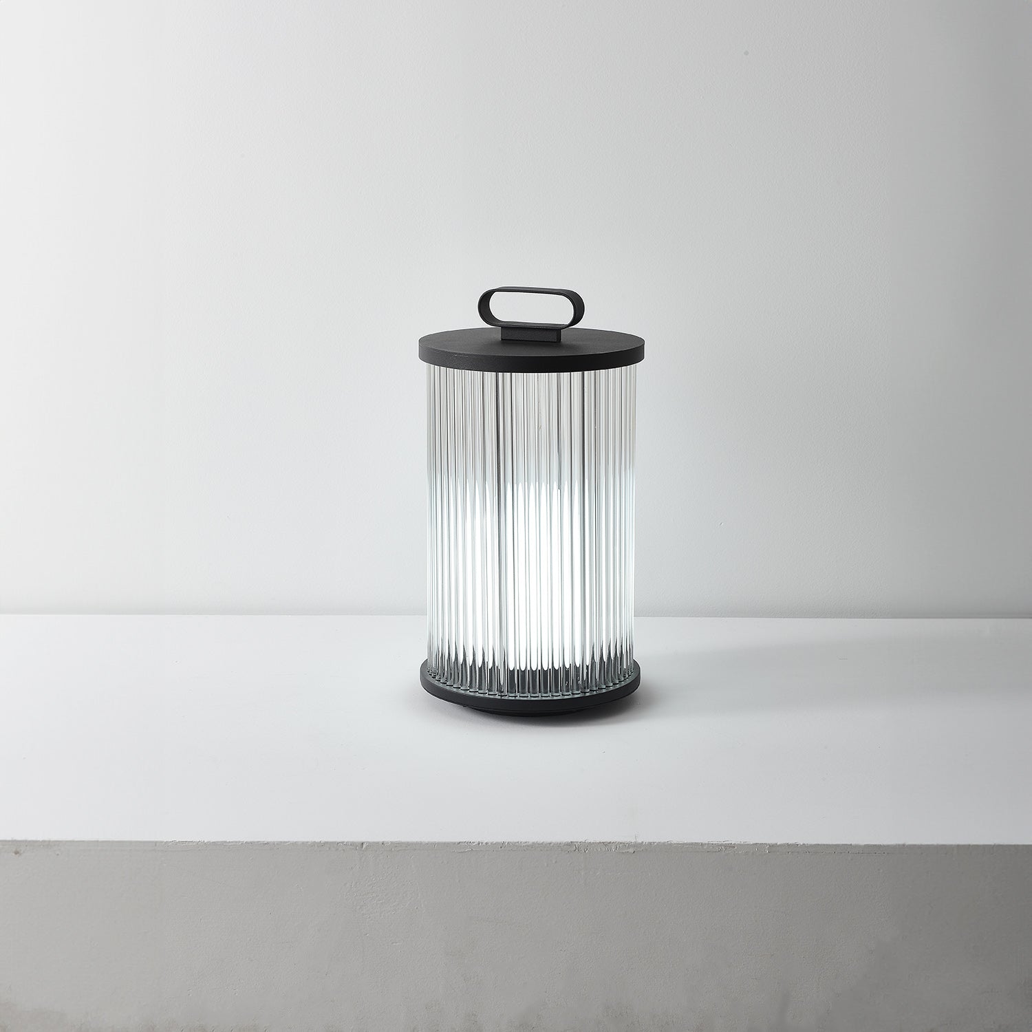 Glass_Cage_Garden_Solar_Outdoor_Table_Light_07