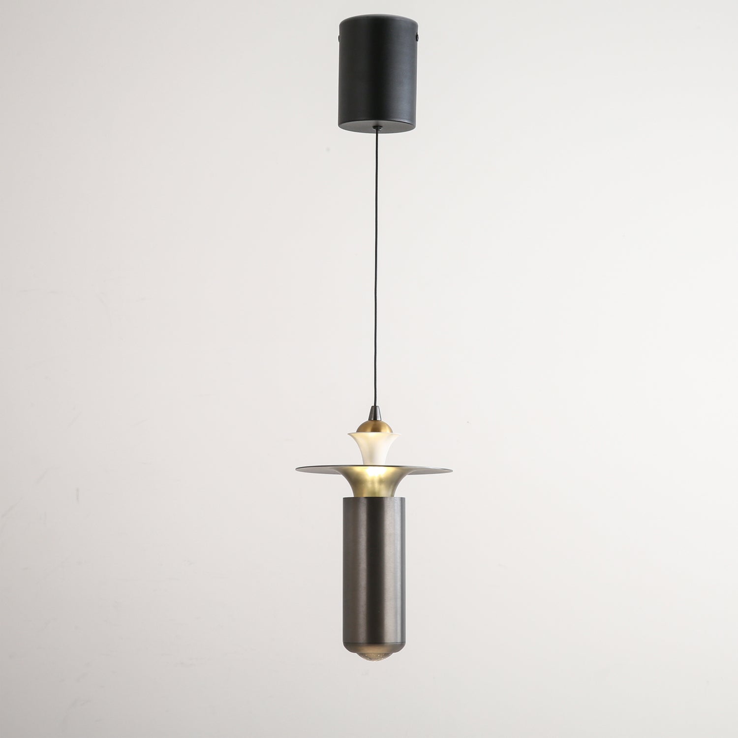 Golden_Halo_Bedside_Pendant_Light_0006