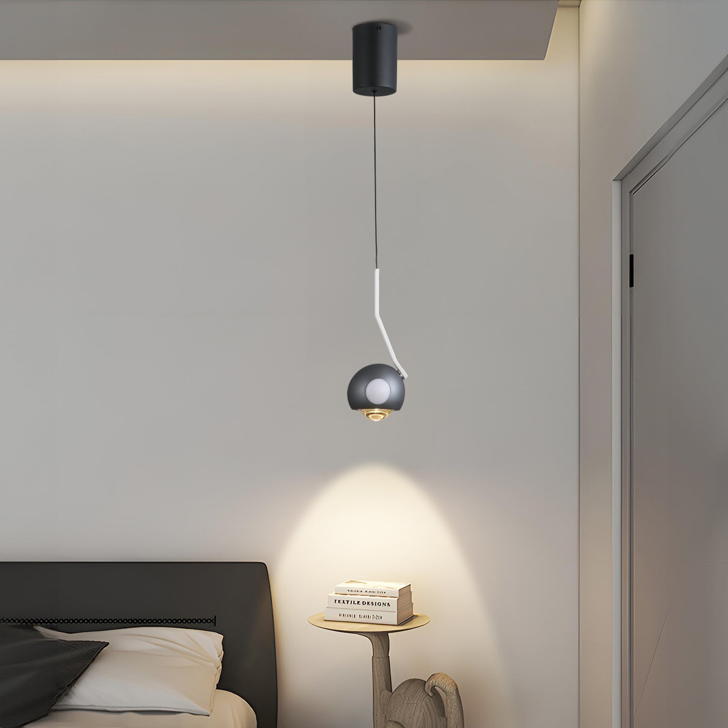 Io_Sospeso1_Pendant_Light_Occhio_02