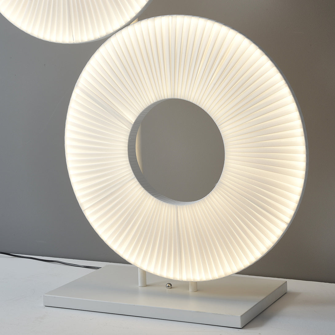 Iris_Floor_Lamp_10