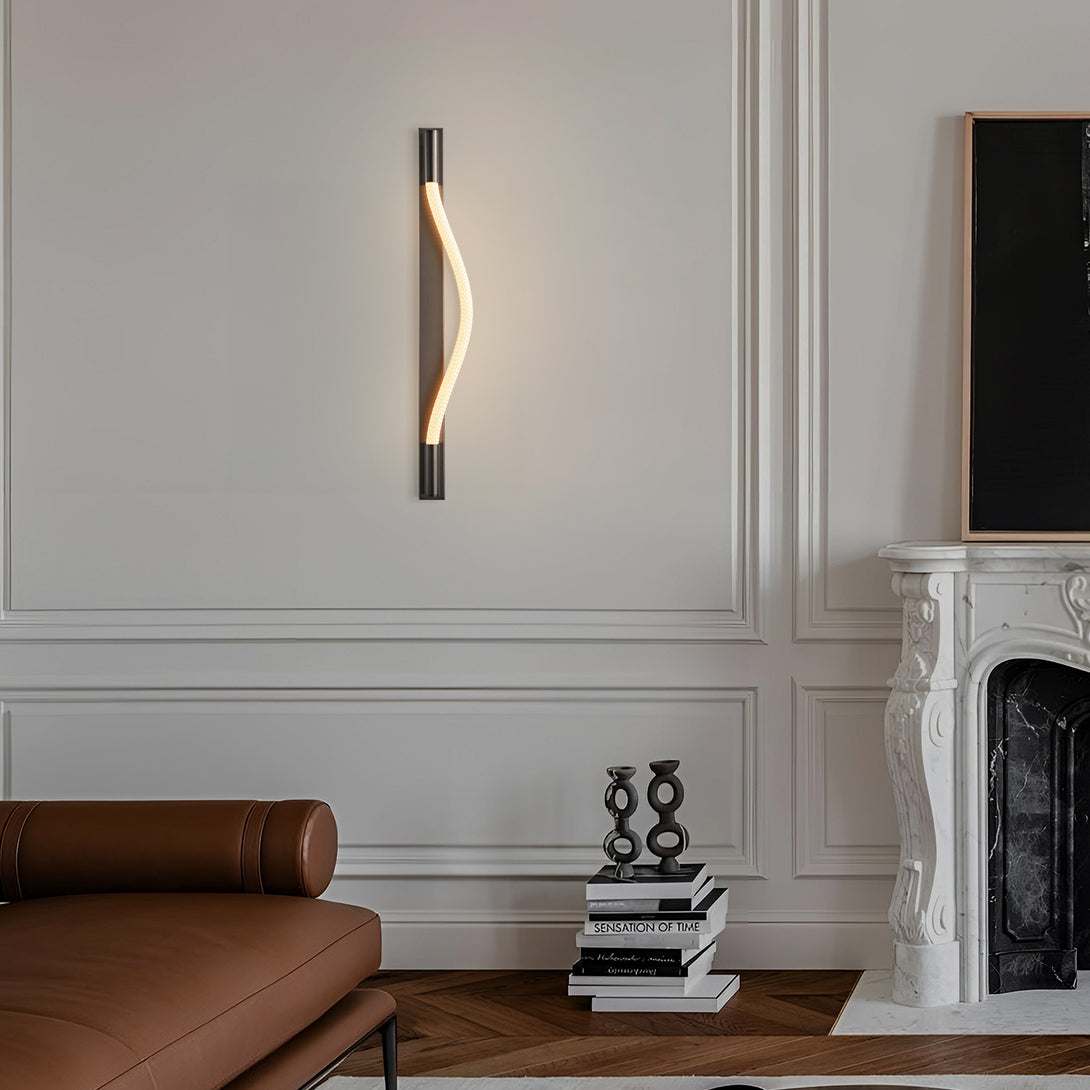 Leto Sconce