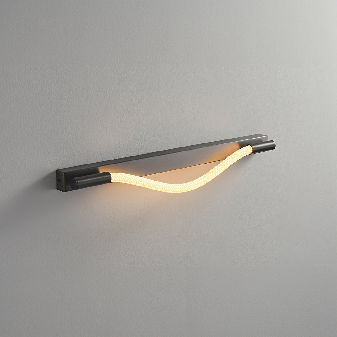 Leto Sconce