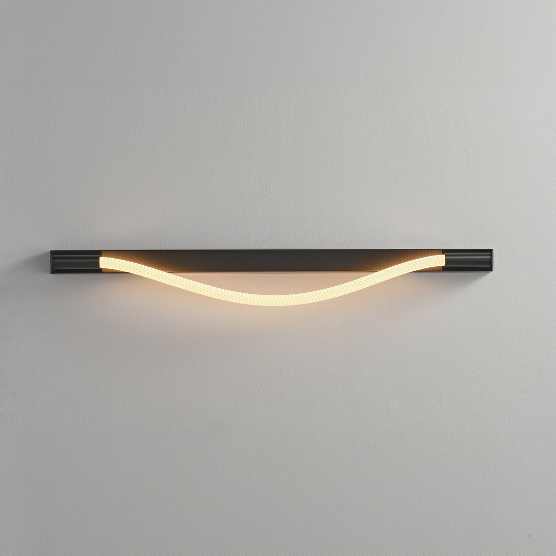 Leto Sconce