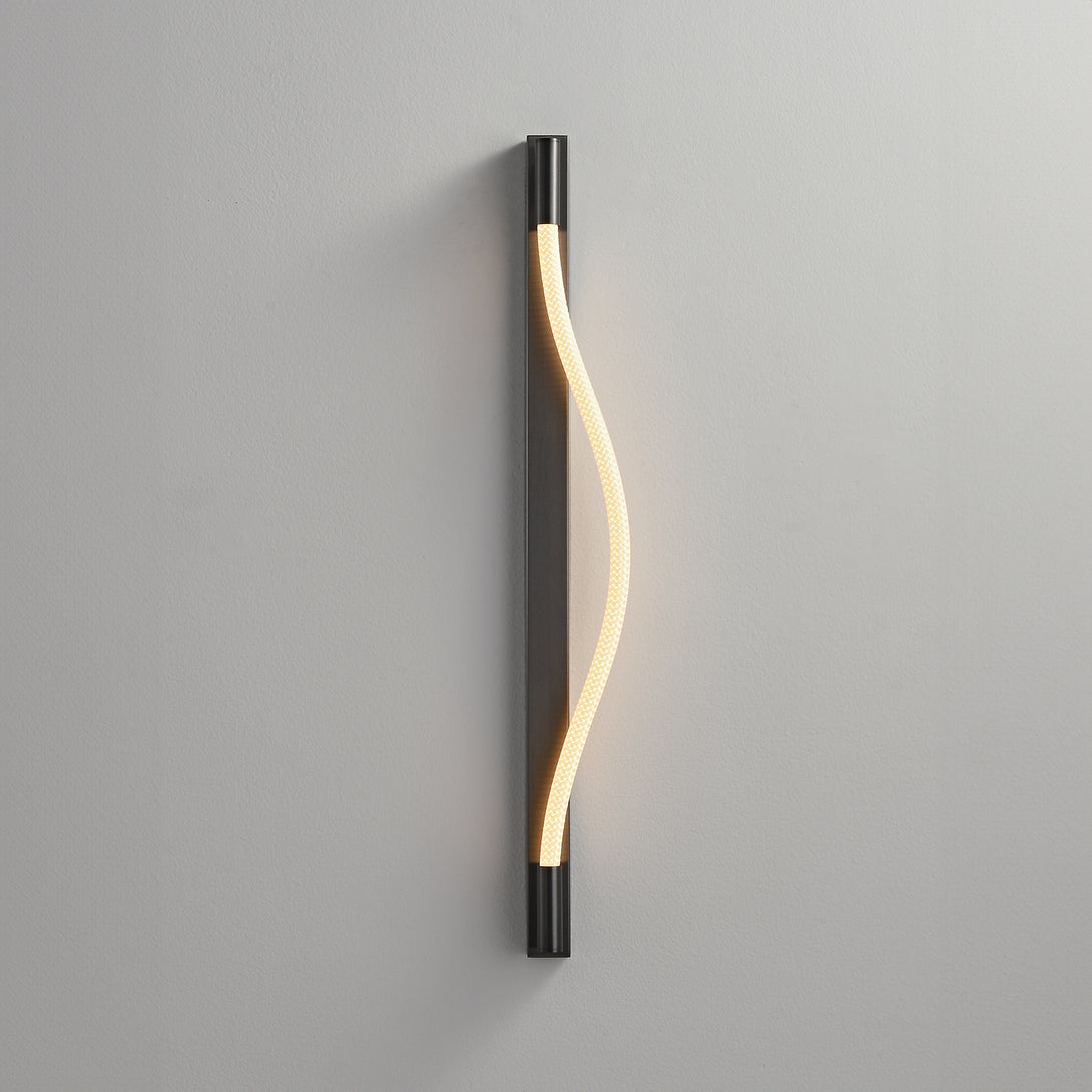 Leto Sconce