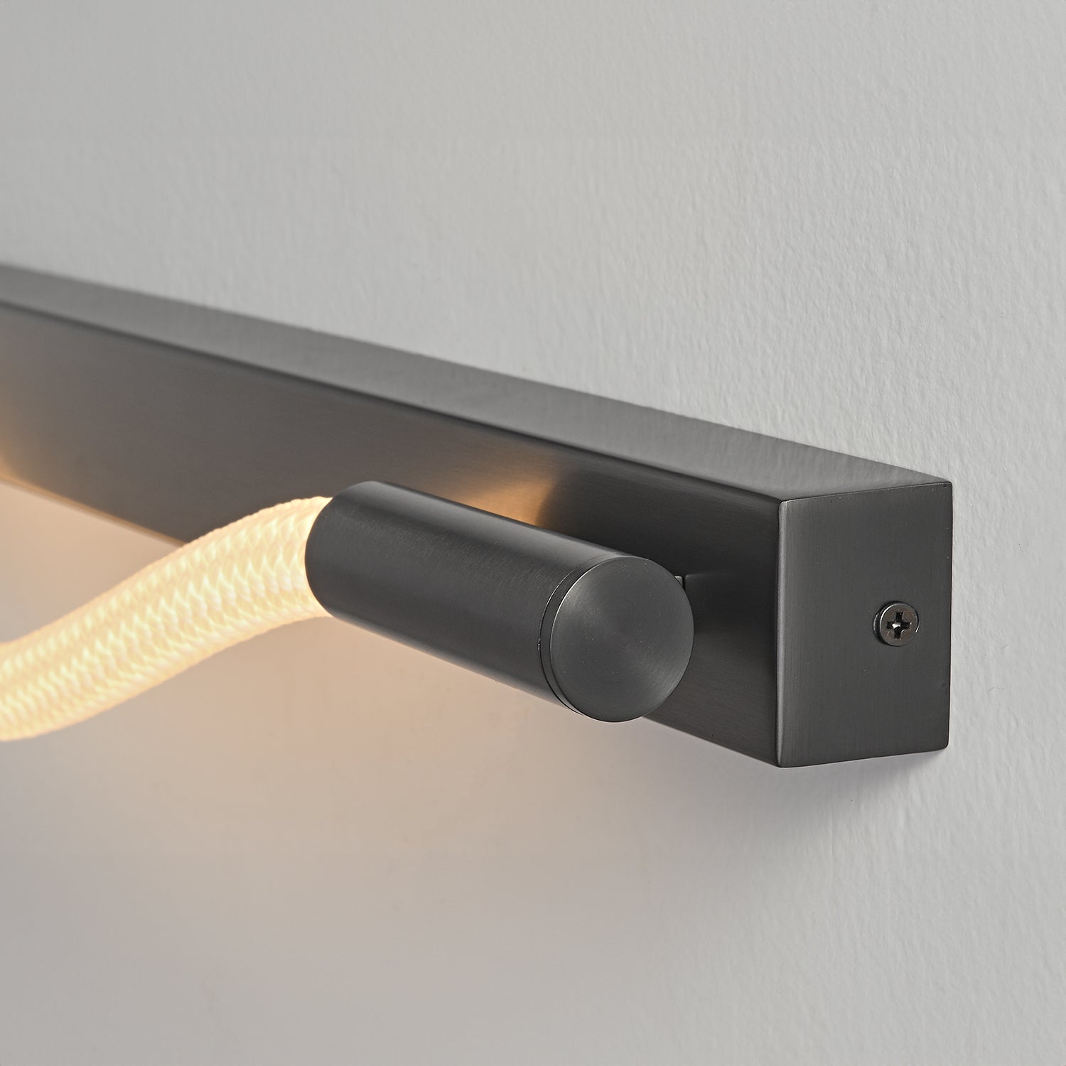 Leto_Sconce_LukeLampCo_0013