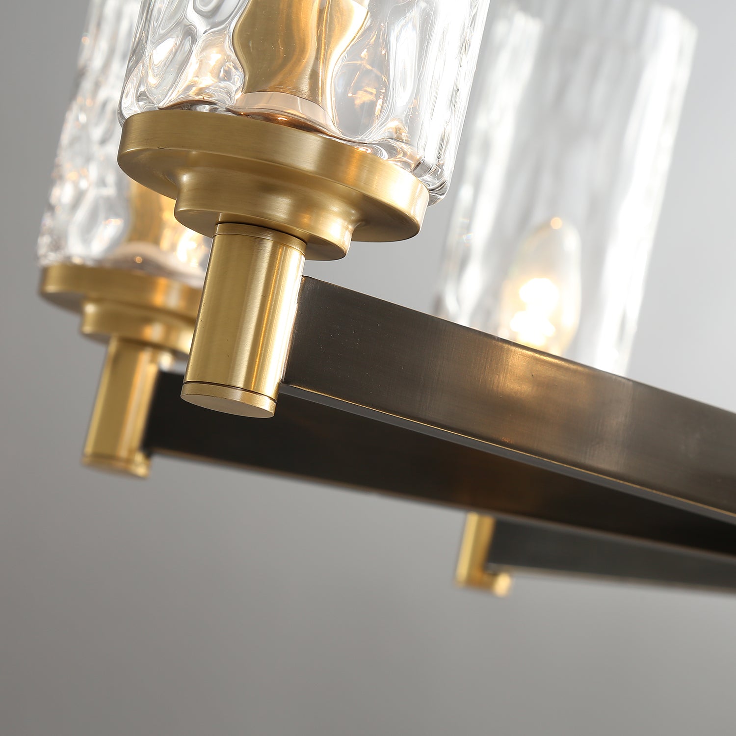 Liaison_Brass_Chandelier_Visual_Comfort's_0005