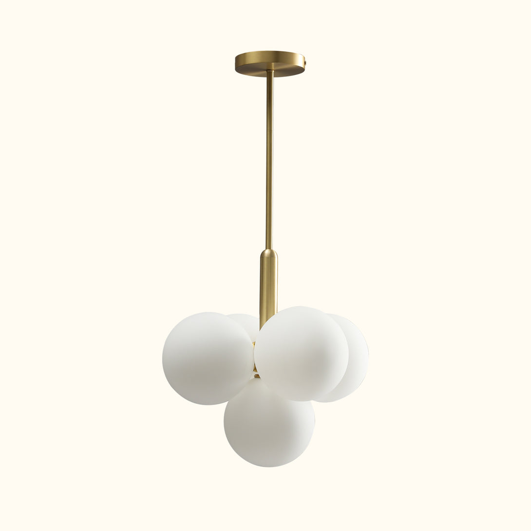 Miira_4_Brass_Pendant_Light_Nuura_0001