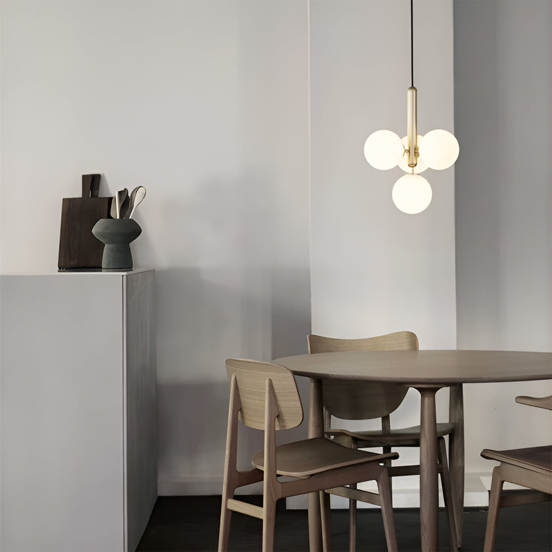 Miira_4_Brass_Pendant_Light_Nuura_0009