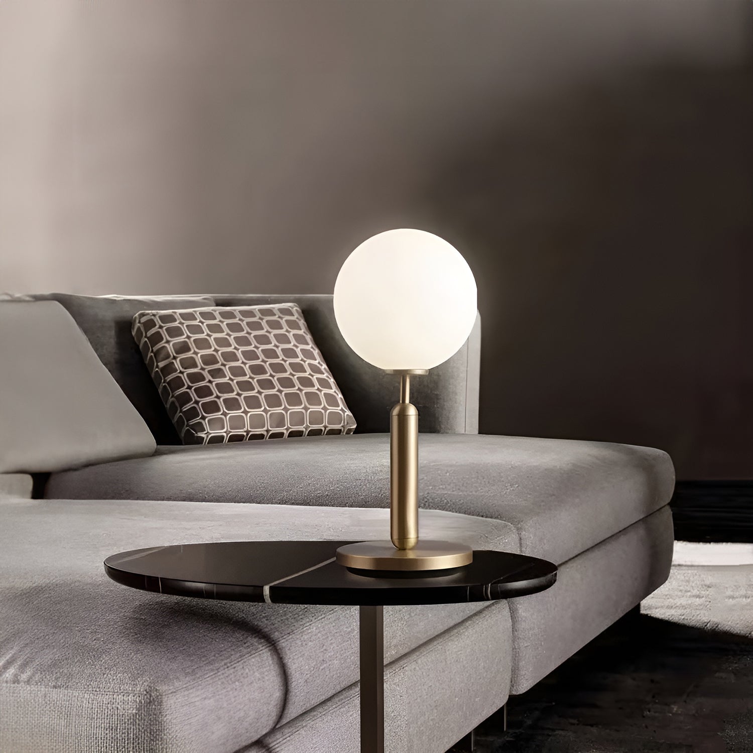 Miira_Brass_Table_Lamp_Nuura_0016