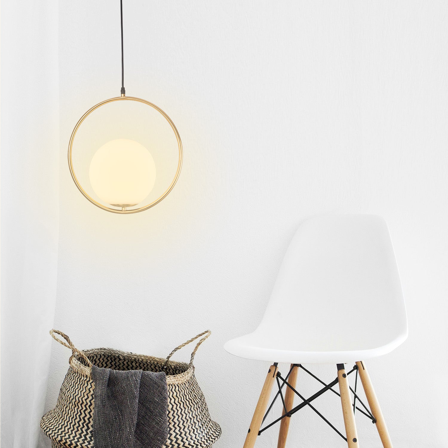 Mila_Circle_Pendant_Light_Matthew_McCormick_0005