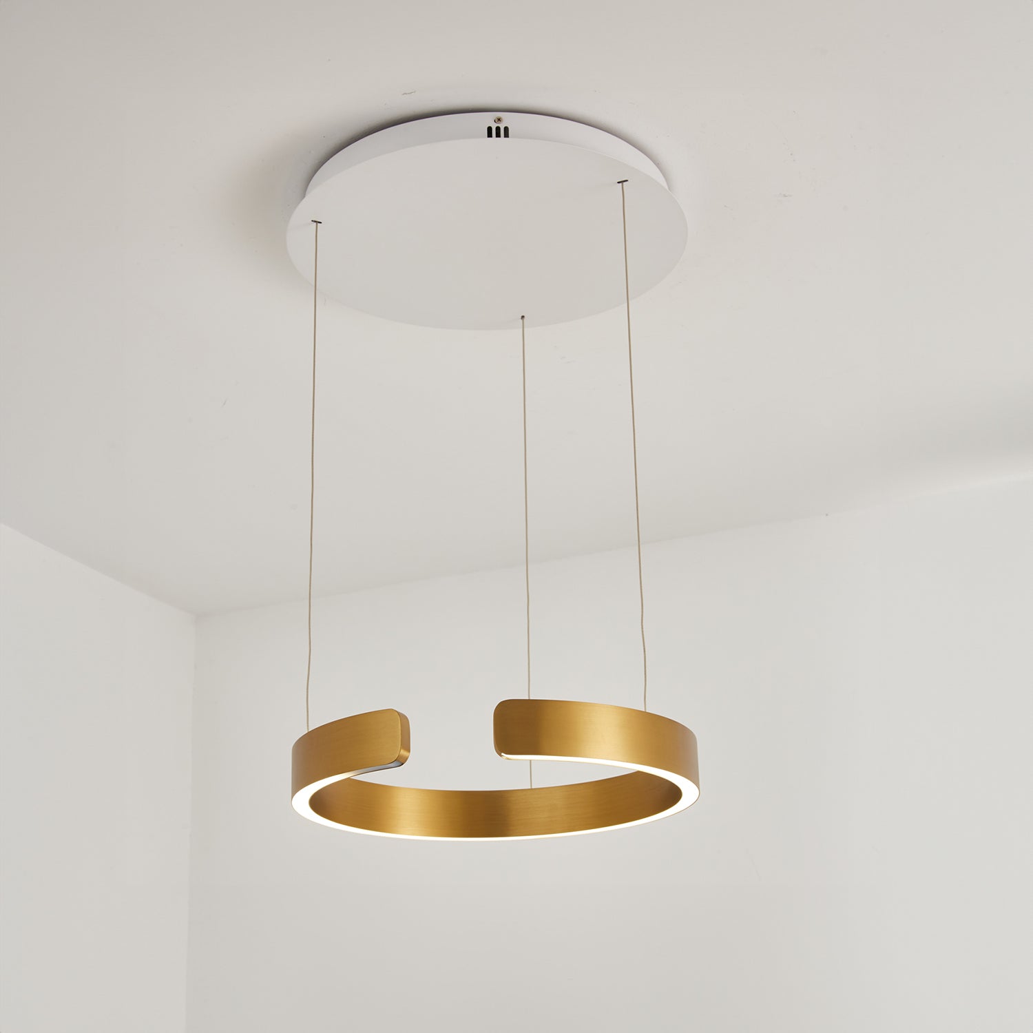 Mito_Sospeso2_Pendant_Light_Occhio_06