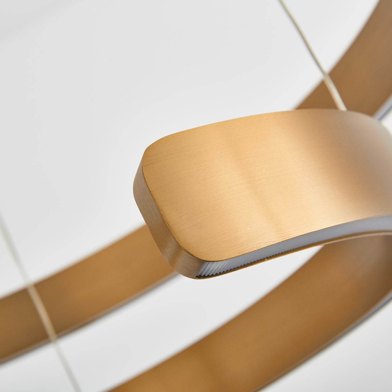 Mito_Sospeso2_Pendant_Light_Occhio_12