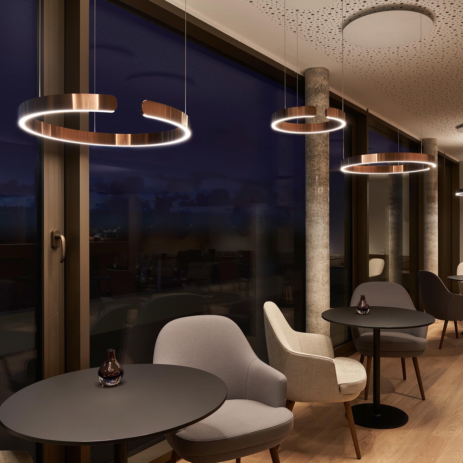 Mito_Sospeso2_Pendant_Light_Occhio_23
