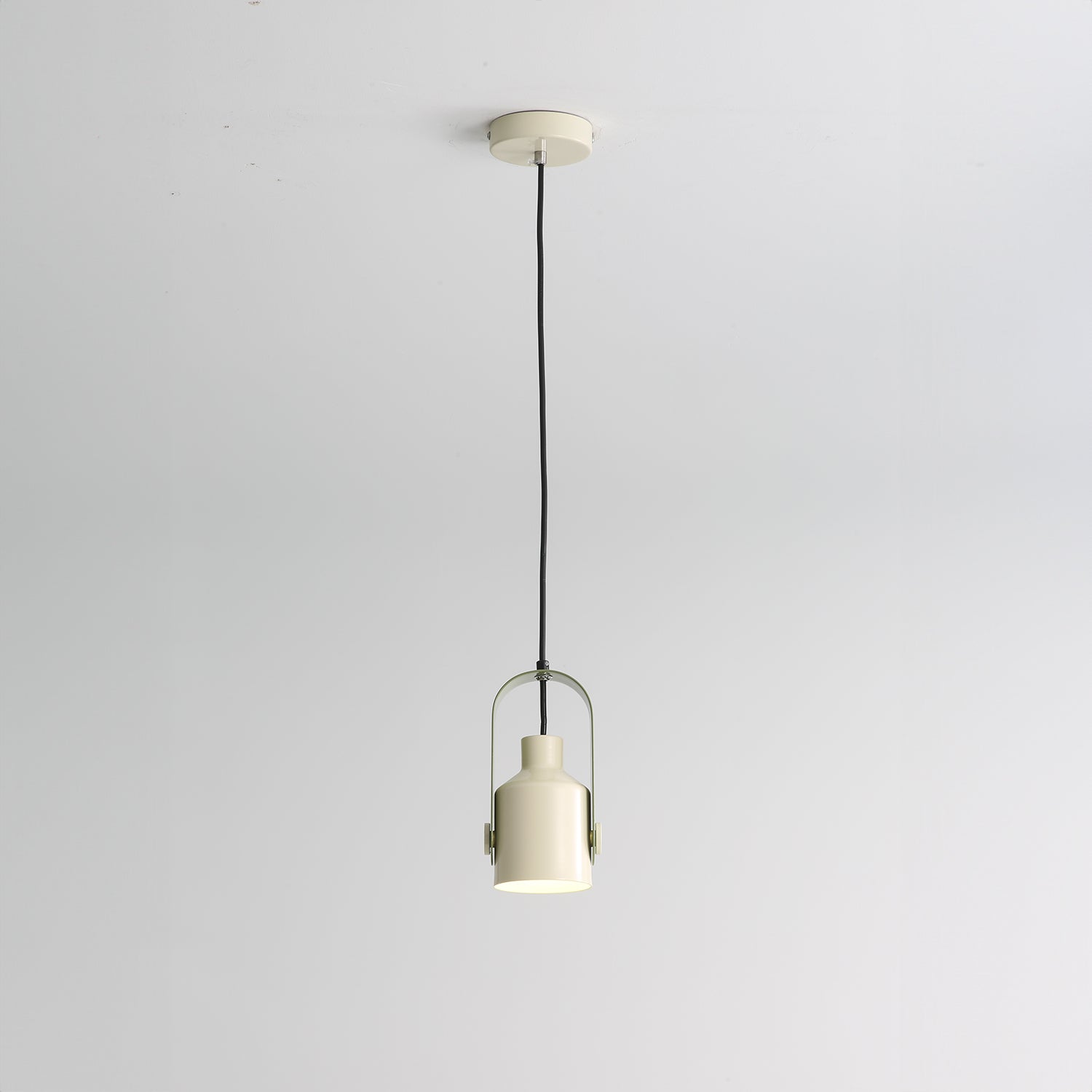 Neato_Pendant_Lamp_07