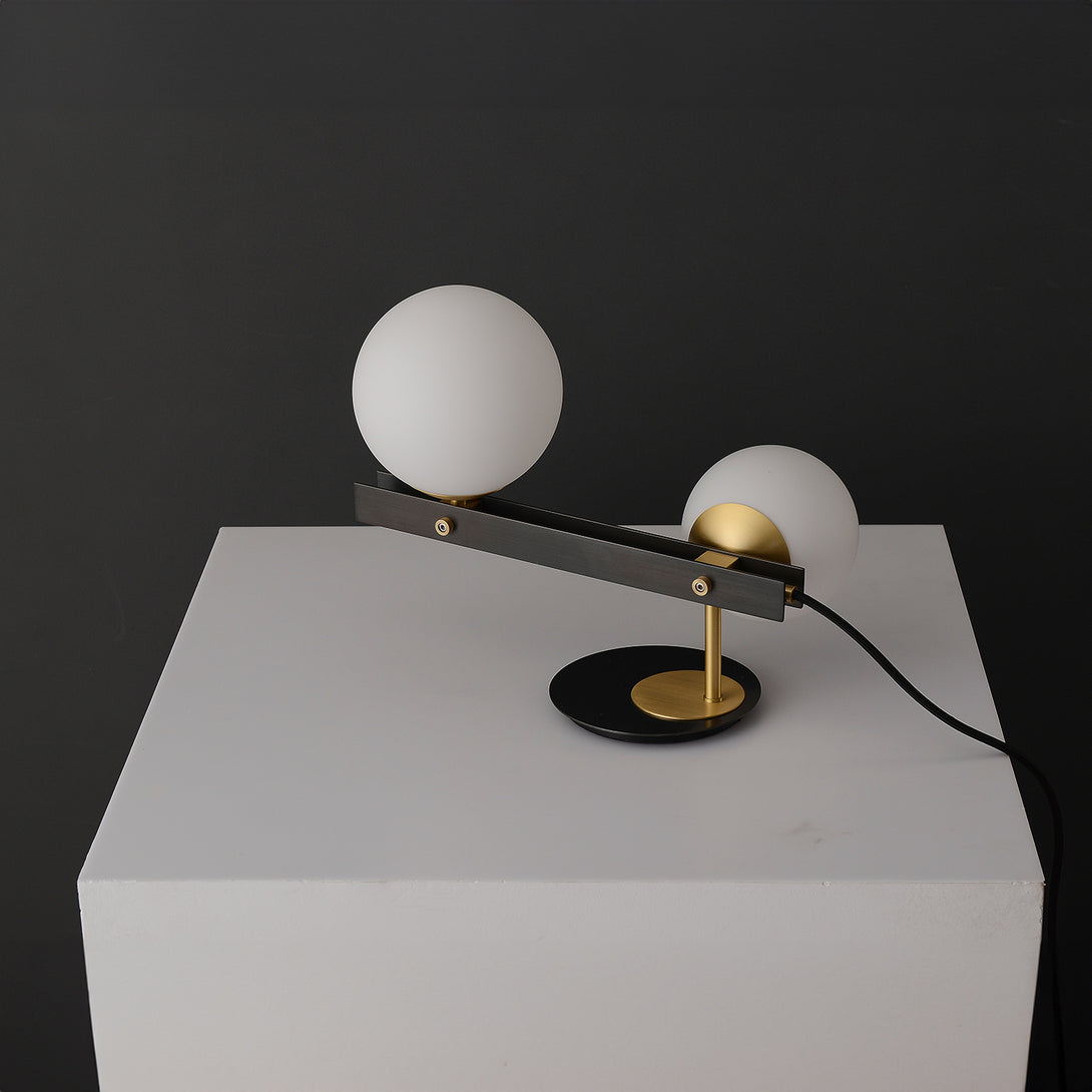 Planeta_T_Table_Lamp_Studio_Kronos_0005