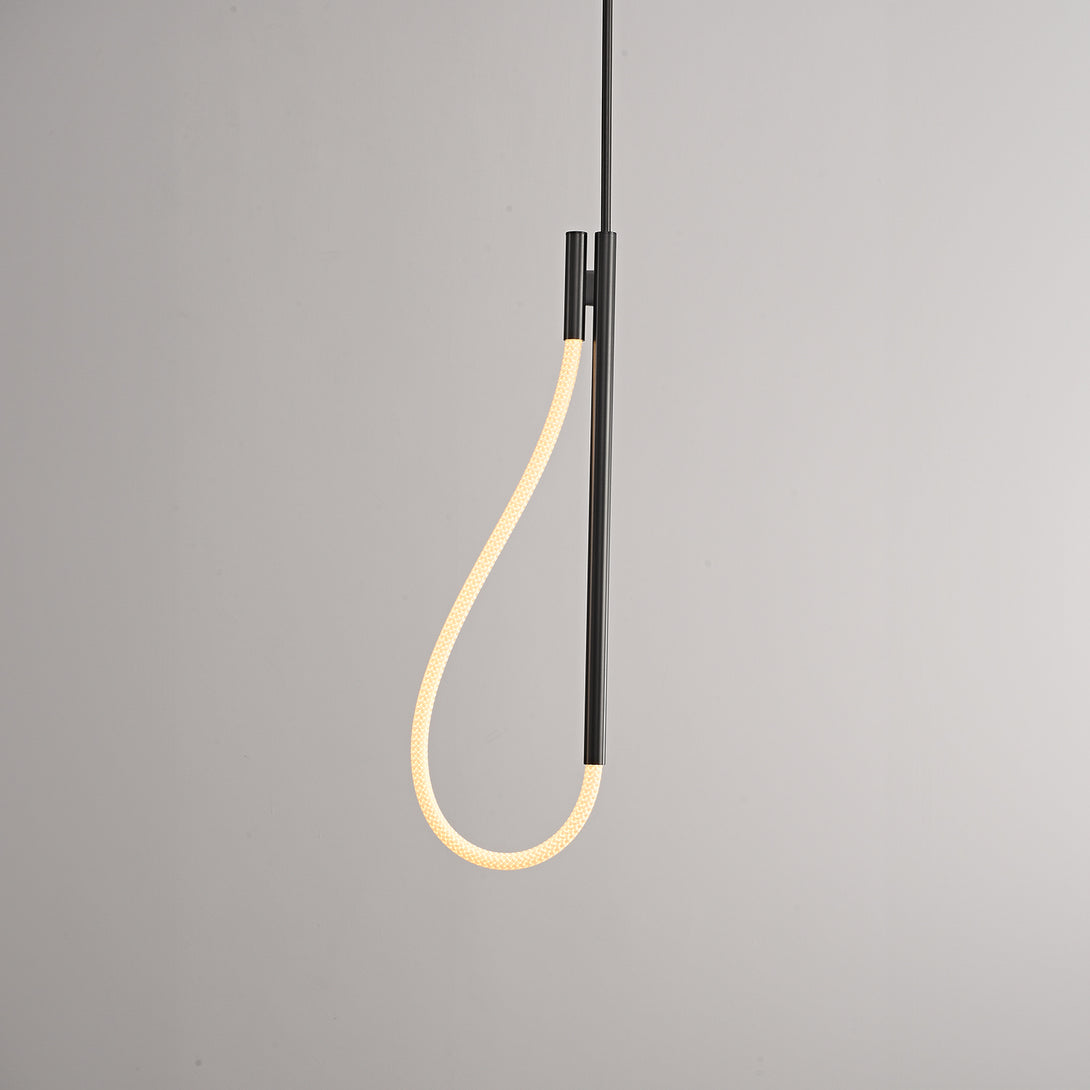 Surrey_Pendant_Light_LukeLampCo_0008