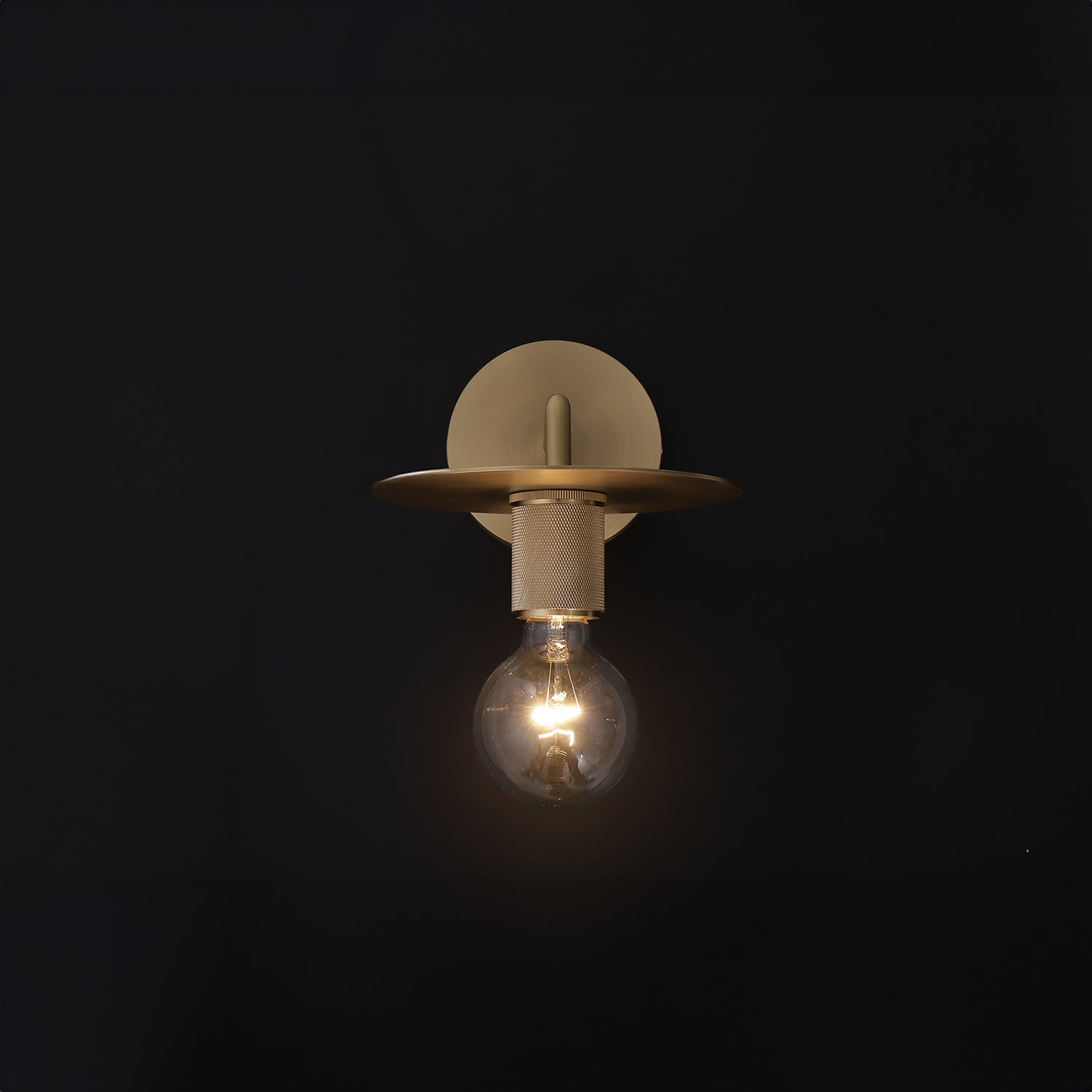 Utilitaire_Funnel_Shade_Sconce_RH_08