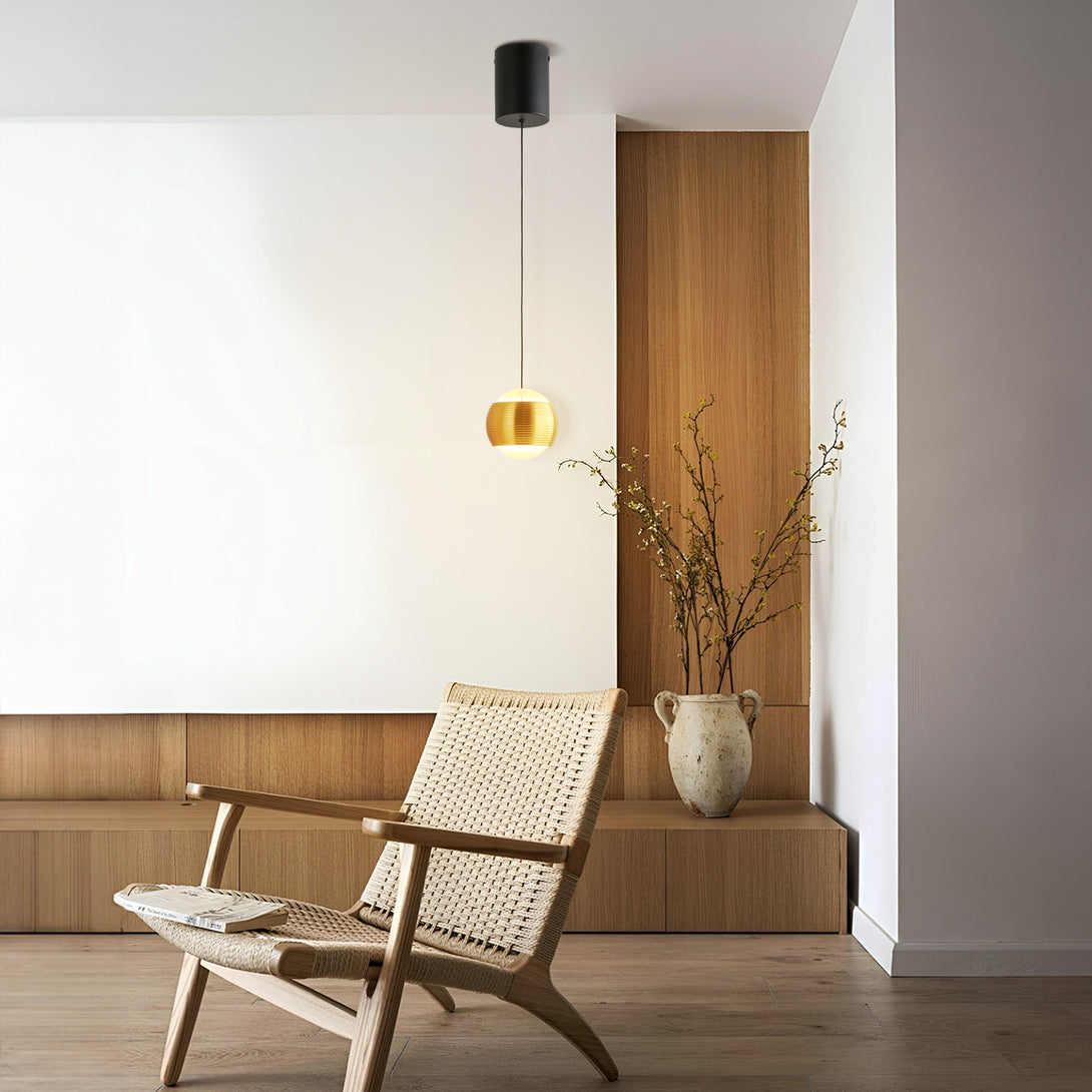 Vam Pendant Light